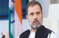 क्या अब FIR दर्ज कराने के लिए भी आंदोलन करने पड़ेंगे ? राहुल गांधी