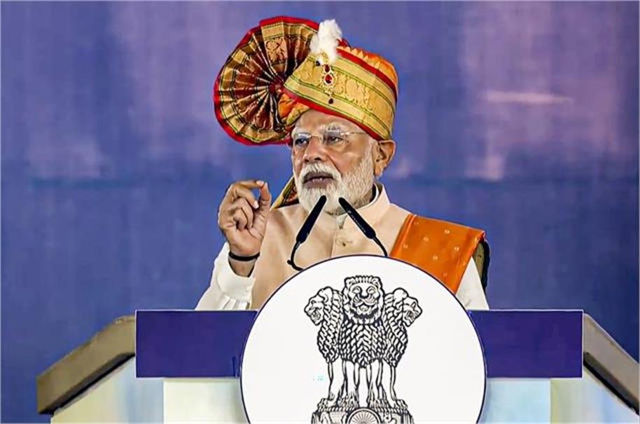 अगर हम बटेंगे तो बांटने वाले महफिल सजाएंगे’, ठाणें में बोले पीएम मोदी 
