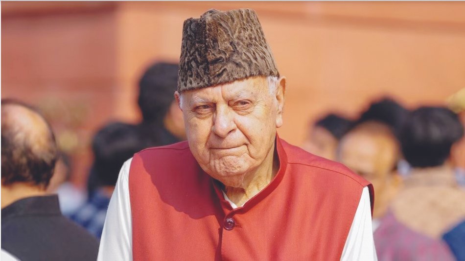 भारत-पाक के बीच बेहतर संबंधों की उम्मीद', जयशंकर की पाकिस्तान यात्रा पर बोले फारूख अब्दुल्ला