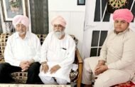 डाॅ. सिकंदर सिंह ने डेरा बाबा बुद्ध दास जी का हाल पूछा और भगवान के चरणों में उनके ठीक होने की प्रार्थना  की.