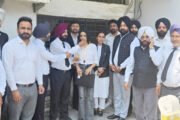 एडवोकेट कमलप्रीत कौर को जिला बार एसोसिएशन द्वारा गोल्ड मेडल प्राप्त करने पर सम्मानित किया गया।