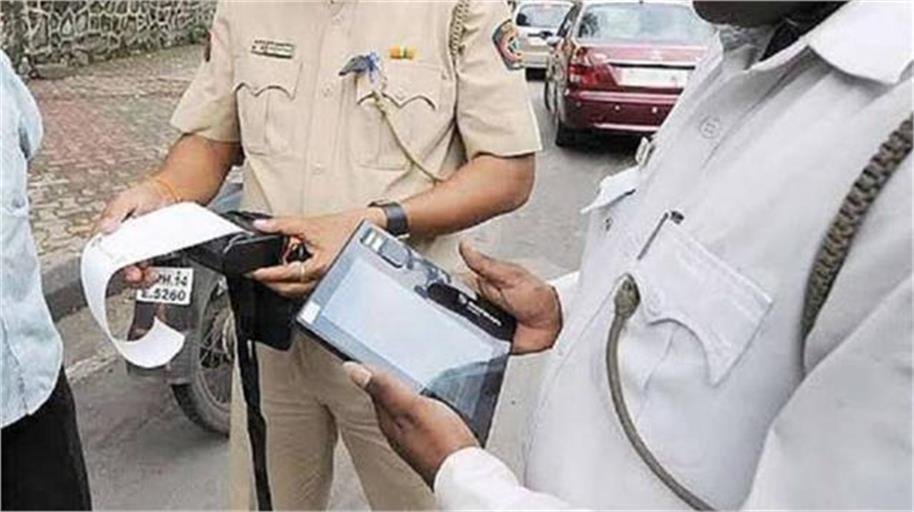 Punjab: वाहन चालकों के चालान कटने को लेकर नई Update, Yellow Line के बाहर...