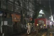 आधी रात मची चीखें, और अफरा-तफरी, होटल में लगी भीषण आग, अब तक 14 लोगों की मौत