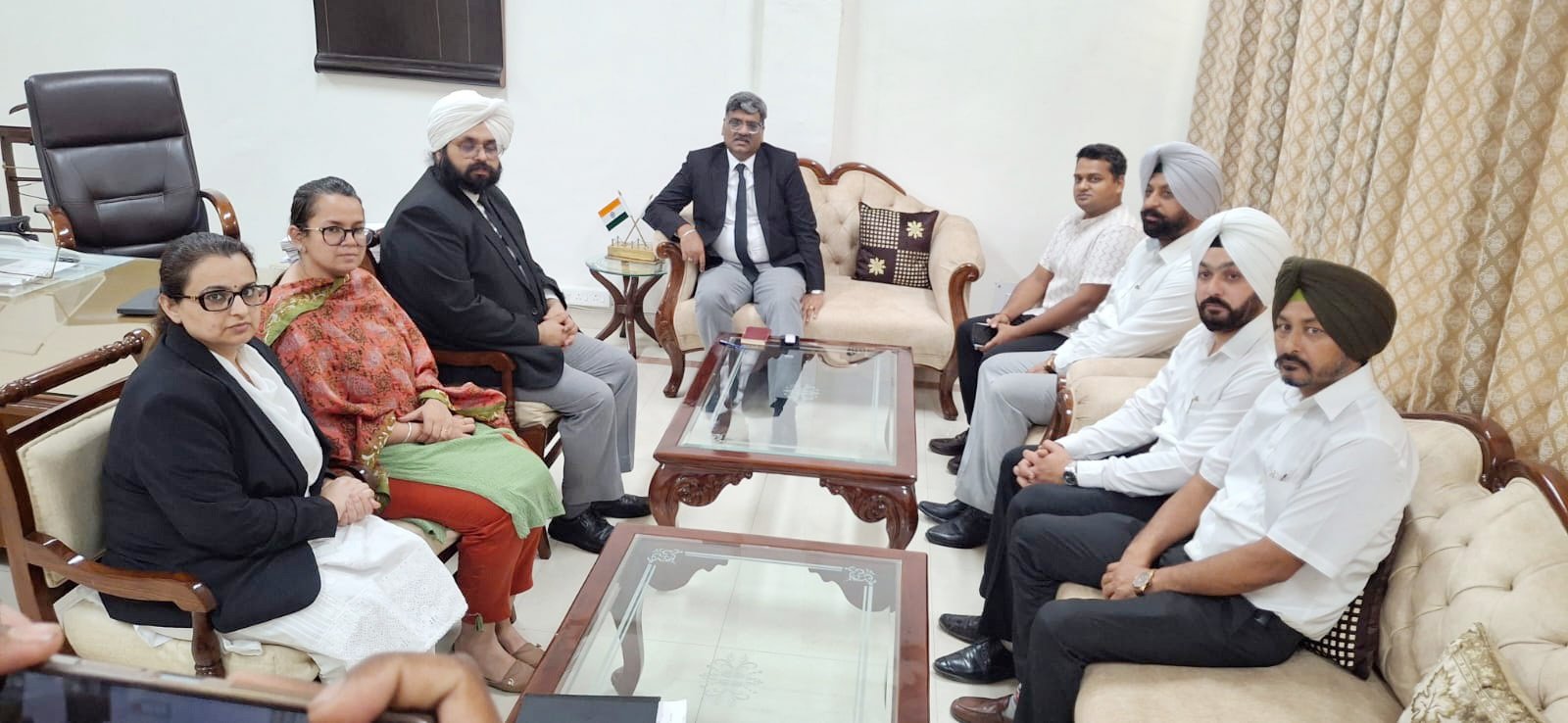 जिला बार रूम में रक्तदान शिविर आज