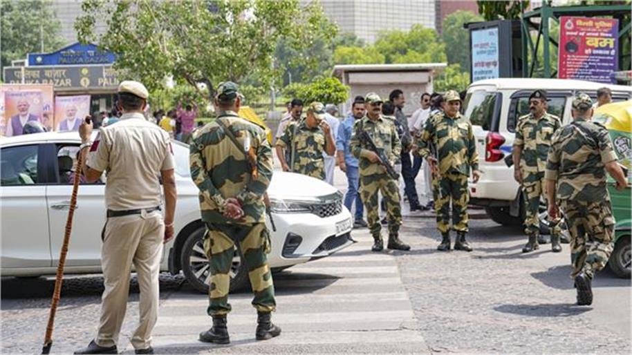 चंडीगढ़ में फिर बजा एयर सायरन, निवासियों को घर के अंदर रहने की सलाह