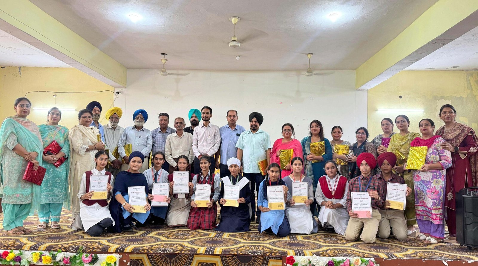 ਭਾਸ਼ਾ ਵਿਭਾਗ ਵੱਲੋਂ ਜ਼ਿਲ੍ਹਾ ਪੱਧਰੀ ਪੰਜਾਬੀ ਕਵਿਤਾ ਗਾਇਨ ਅਤੇ ਸਾਹਿਤ ਸਿਰਜਣ ਮੁਕਾਬਲਿਆਂ ਦਾ ਆਯੋਜਨ