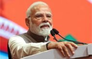 कोलकाता: PM मोदी पहुंचे ईस्टर्न कमांड, कुछ ही देर में करेंगे संयुक्त कमांडर्स कॉन्फ्रेंस-2025 का उद्घाटन