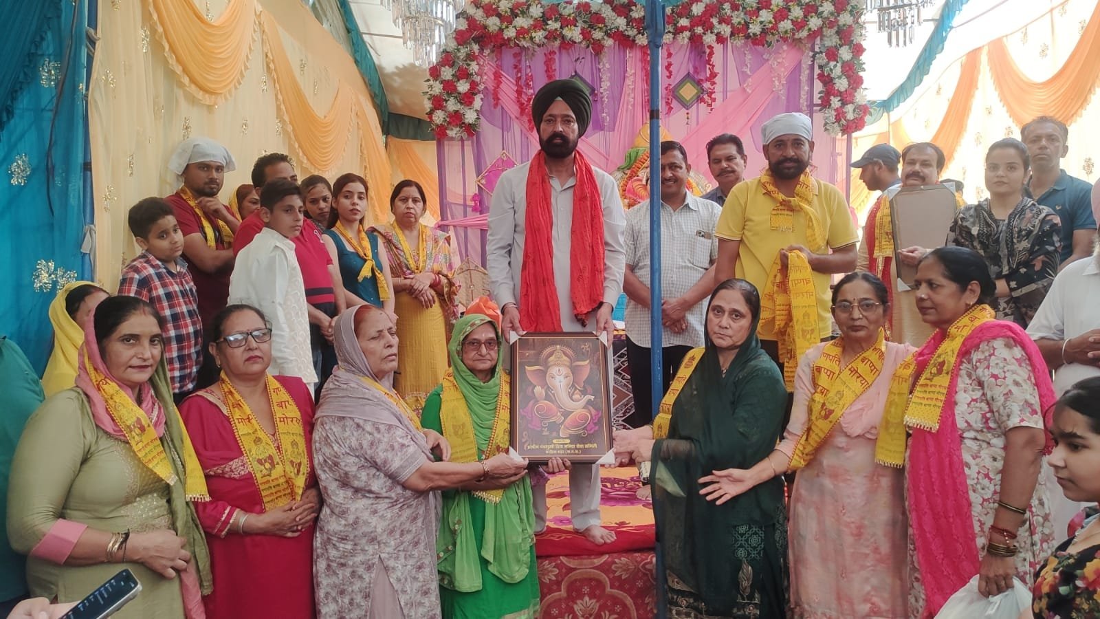 ਗਣਪਤੀ ਬੱਪਾ ਮੋਰਿਆ ਦੇ ਜੈਕਾਰਿਆ ਨਾਲ ਮੂਰਤੀ ਵਿਸਰਜਨ ਕਰਕੇ ਮਹਾ ਗਣੇਸ਼ ਉਤਸਵ ਸਮਾਪਤ