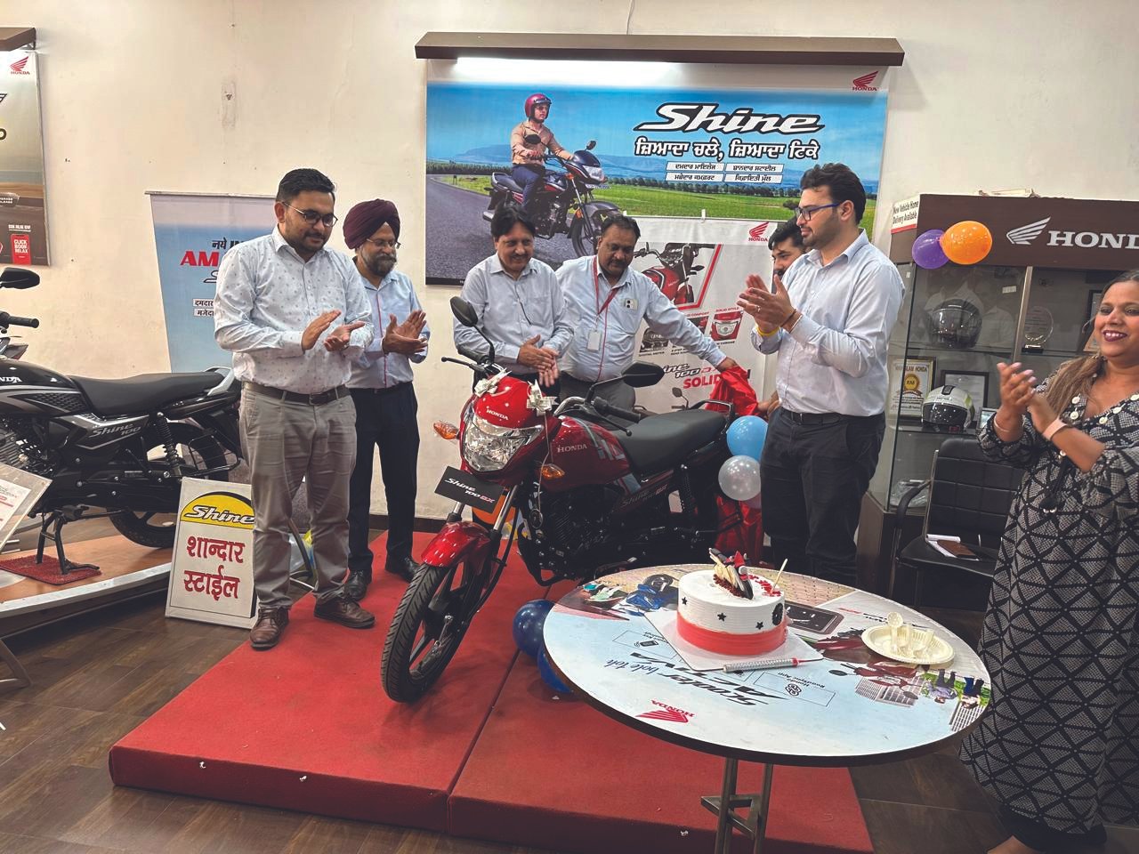 ਹੌਂਡਾ ਕੰਪਨੀ ਵਲੋਂ ਖੂਬੀਆਂ ਨਾਲ ਭਰਪੂਰ ਸ਼ਾਇਨ ਮੋਟਰ ਸਾਈਕਲ ਲਾਂਚ।