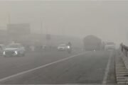 कोहरे में ड्राइविंग अलर्ट: म्यूजिक बंद रखें, रफ्तार धीमी रखें- ड्राइविंग को लेकर एडवाइजरी जारी