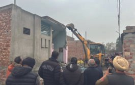 ਮੰਡੀ ਗੋਬਿੰਦਗੜ੍ਹ ਵਿੱਚ ਮਹਿਲਾ ਤਸਕਰ ਦੀ ਨਜਾਇਜ਼ ਉਸਾਰੀ 'ਤੇ ਚੱਲਿਆ ਪੀਲਾ ਪੰਜਾ