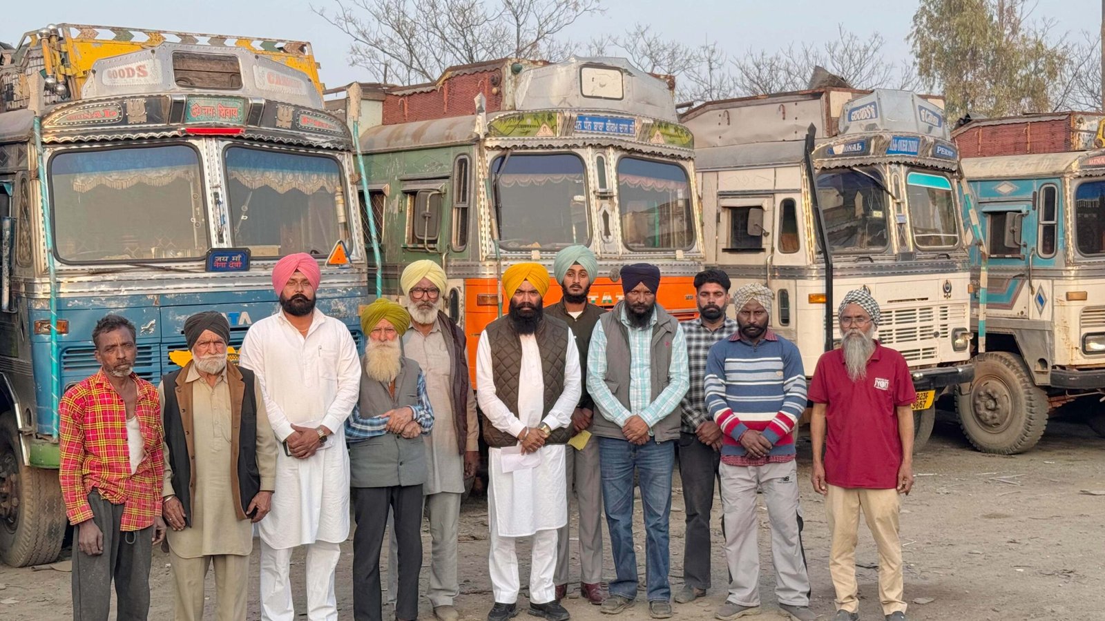 गाड़ियों पर टैक्स लगाकर आम लोगों को दोनों हाथों से लूट रही पंजाब सरकार – भुट्टा