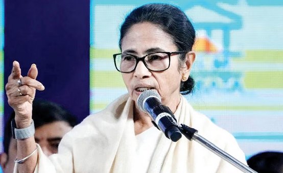 राष्ट्रपति के बयान पर ममता का पलटवार