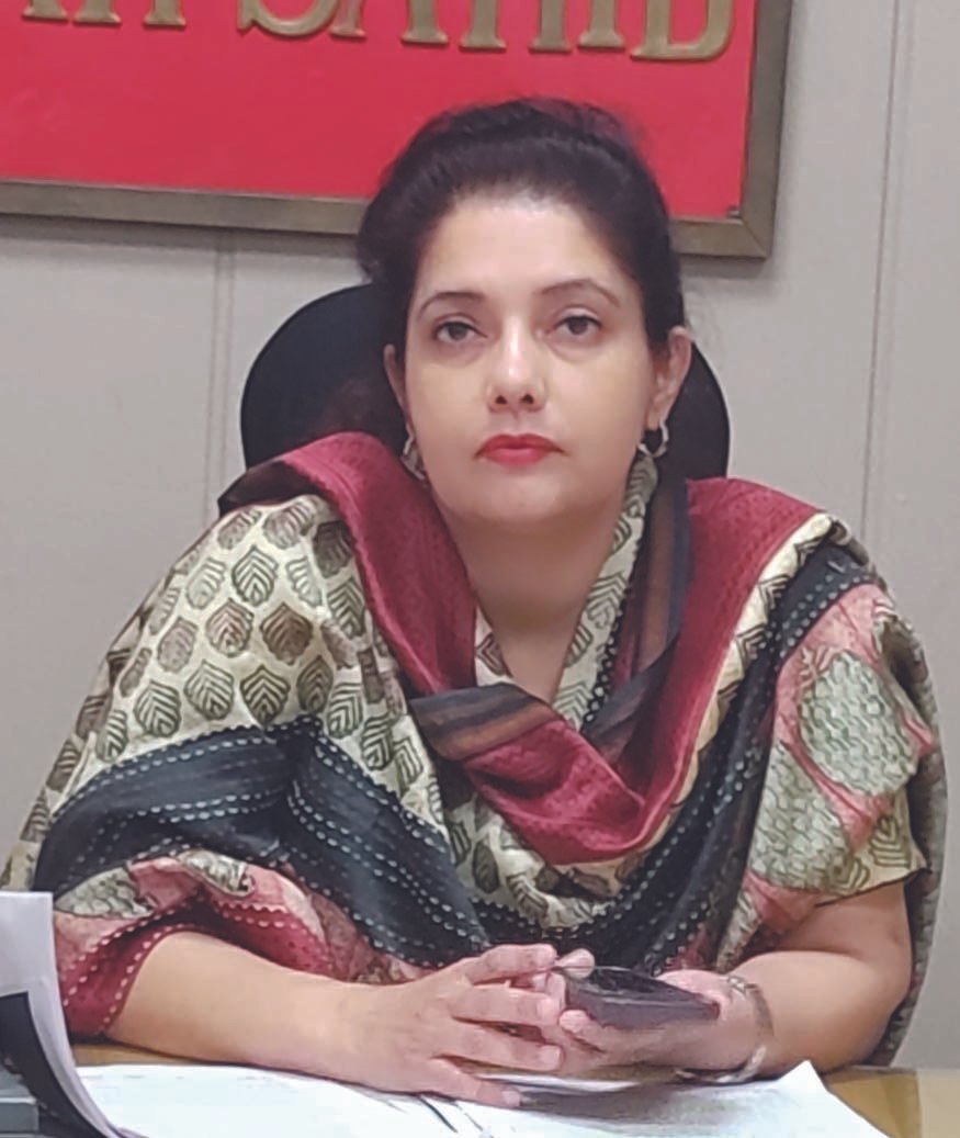 मतदाता अपनी पहचान के लिए ईपीआईसी (EPIC) कार्ड के अलावा अन्य 15 दस्तावेजों का भी उपयोग कर सकेंगे - जिला चुनाव अधिकारी